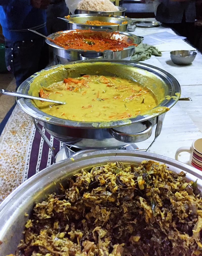 Restuarant In Newara Eliya: Local Grub, Everywhere In Sri Lanka Includes Curry & Rice In Varied Forms.